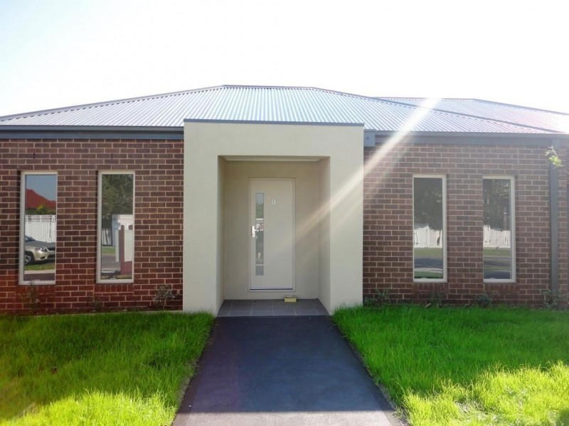 1/70 David Street, Lalor VIC 3075
