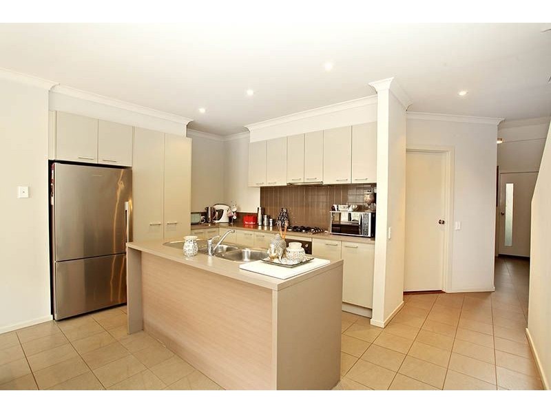 9 Sirocco Lane, Epping VIC 3076