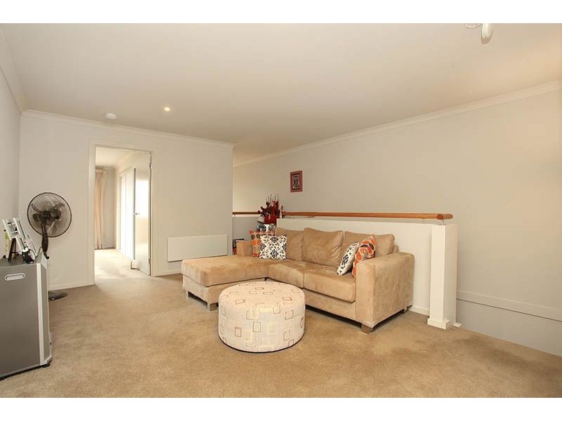 9 Sirocco Lane, Epping VIC 3076