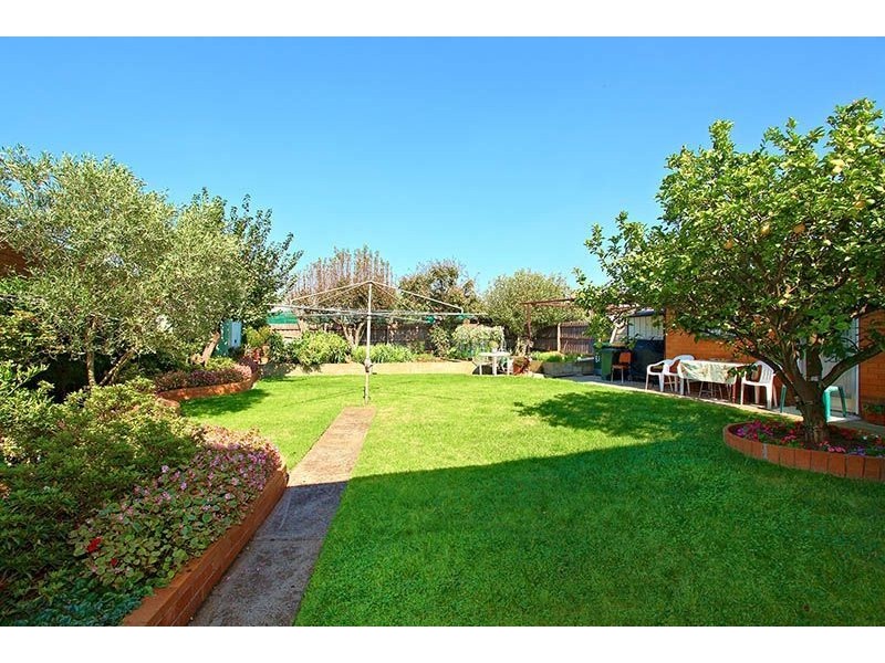 81 Curtin Avenue, Lalor VIC 3075
