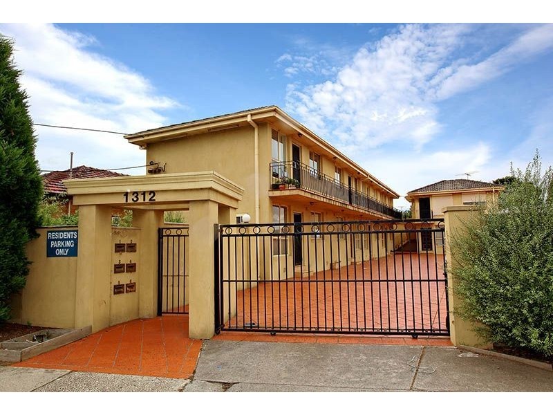 4/1312 Sydney Road, Fawkner VIC 3060