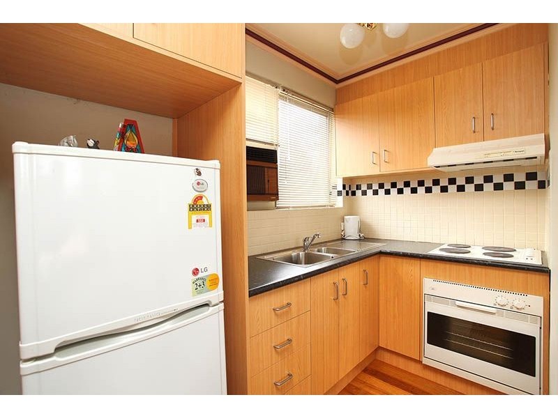 4/1312 Sydney Road, Fawkner VIC 3060