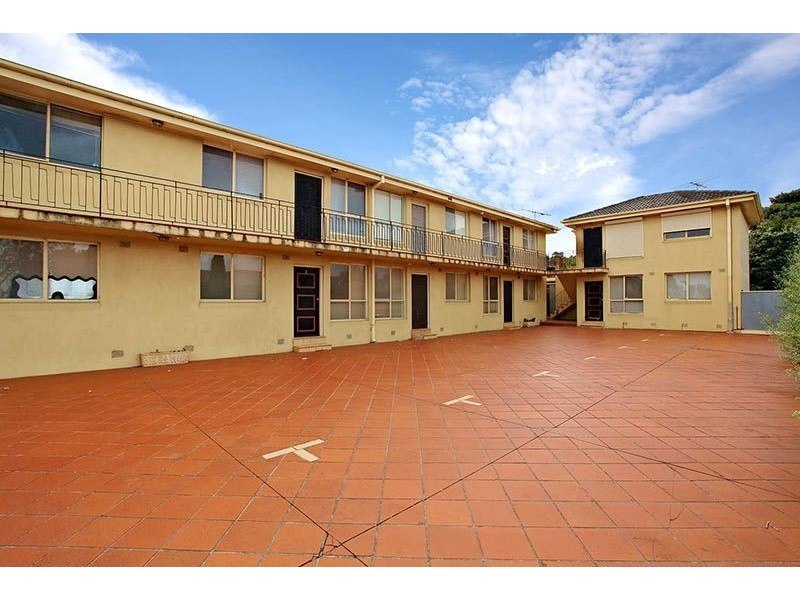 4/1312 Sydney Road, Fawkner VIC 3060