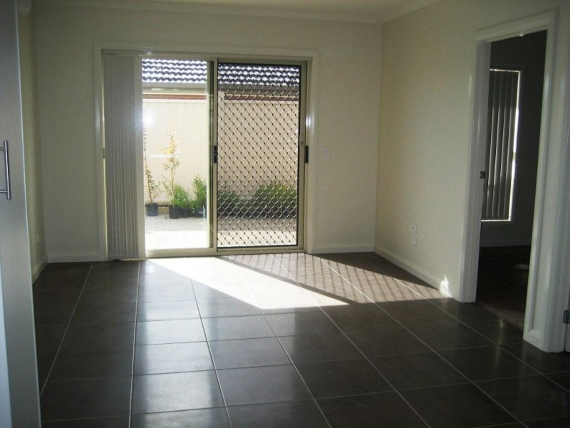 2/3 Beckley Street, Coburg VIC 3058