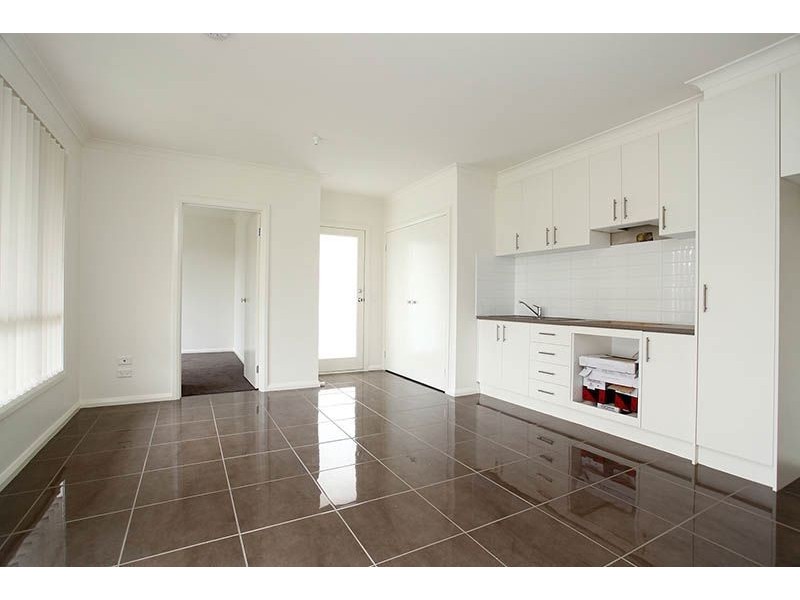 3/23 Midholm Court, Thomastown VIC 3074