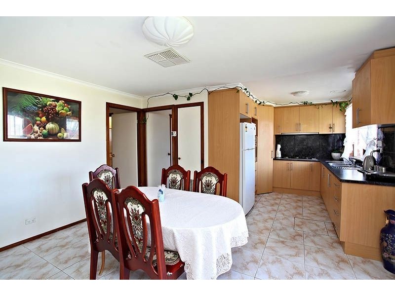 29 Wodonga Crescent, Thomastown VIC 3074