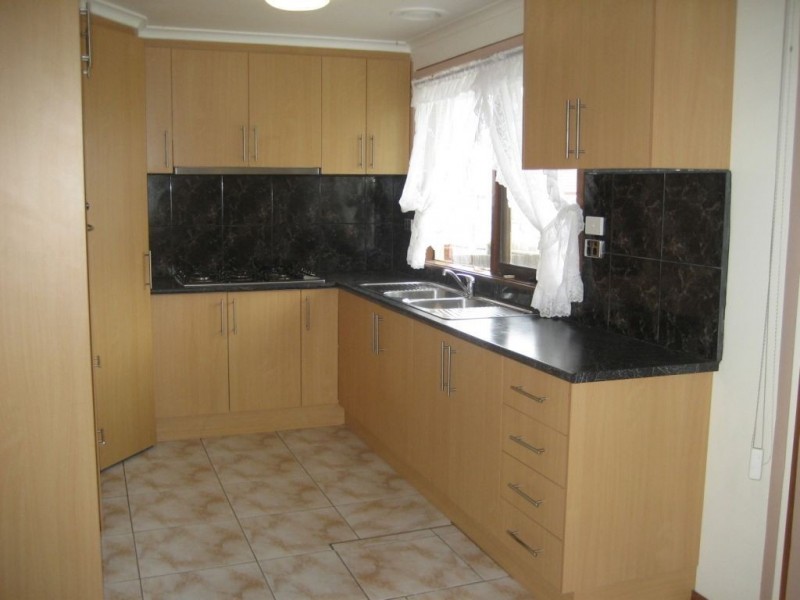 29 Wodonga Crescent, Thomastown VIC 3074