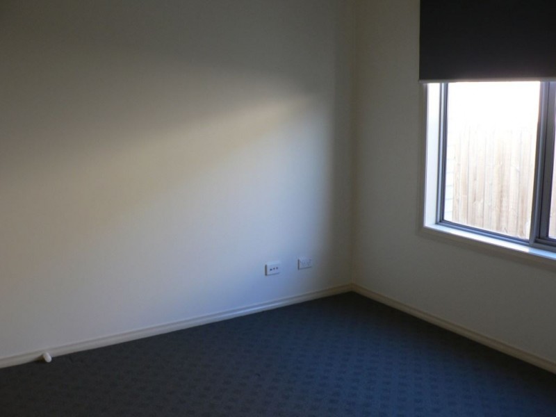 37 Camouflage Drive, Epping VIC 3076