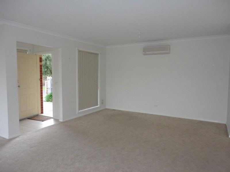 1/14 Edna Street, Thomastown VIC 3074