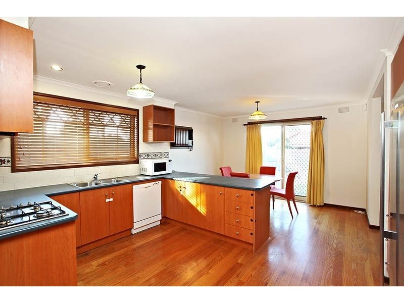 16 Karri Grove, Epping VIC 3076