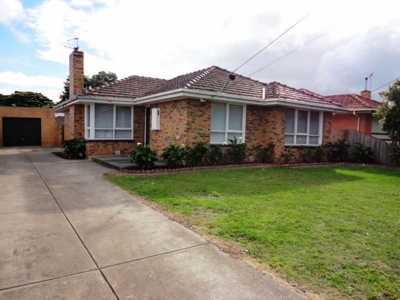 1/5 Lloyd Avenue, Epping VIC 3076