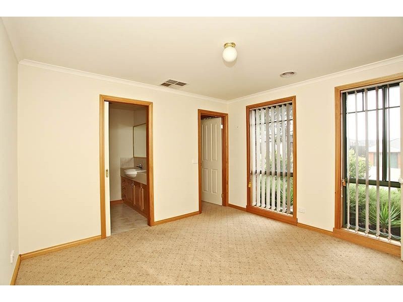 54 Jardier Terrace, South Morang VIC 3752