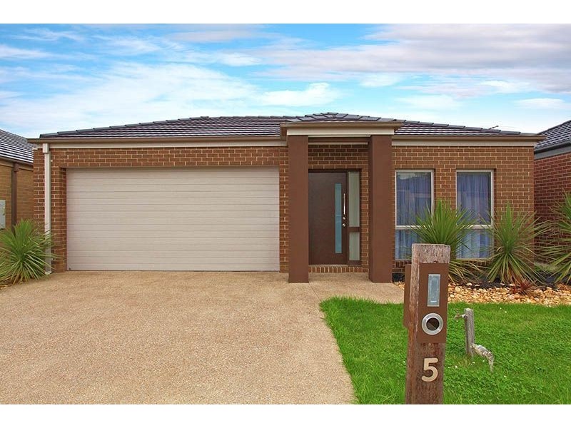 5 Cabarita Crescent, South Morang VIC 3752