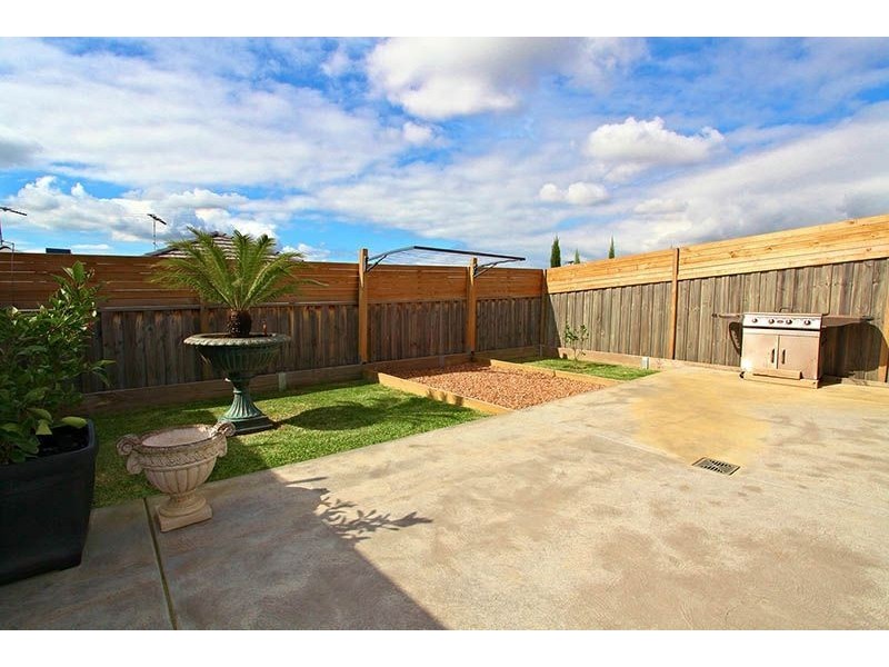 2 Melissa Court, South Morang VIC 3752