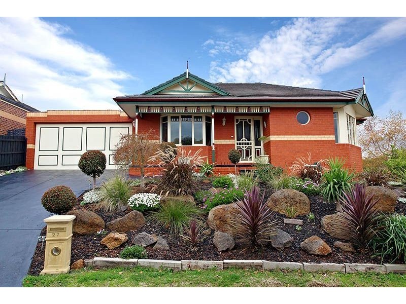 27 Manning Clark Road, Mill Park VIC 3082