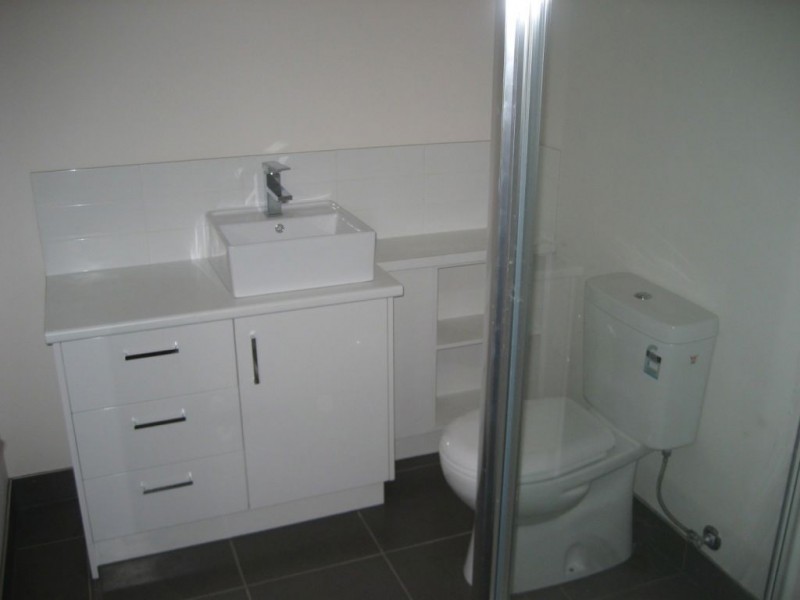 3/2 Currajong Street, Thomastown VIC 3074