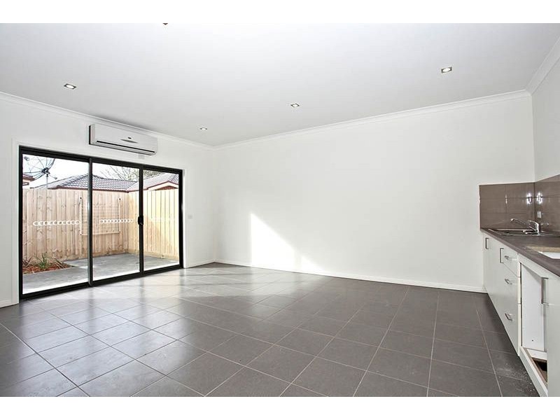 4/2 Currajong Street, Thomastown VIC 3074