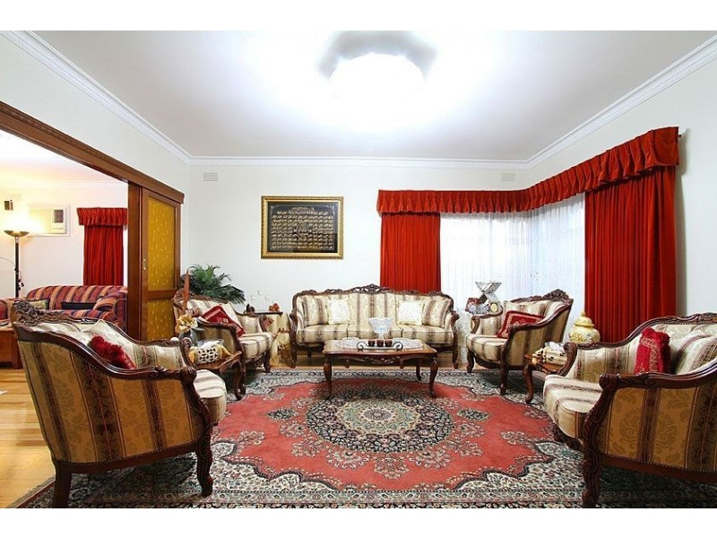 10 Glenburn Street, Thomastown VIC 3074