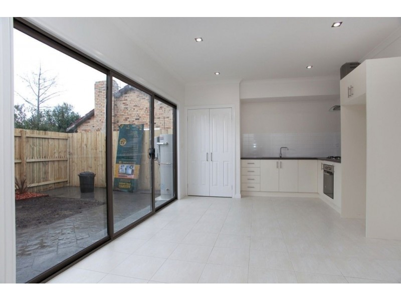 1/19 Poplar Street, Thomastown VIC 3074