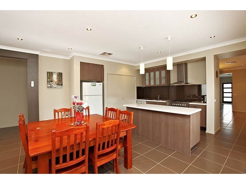 23 Kerford Court, South Morang VIC 3752