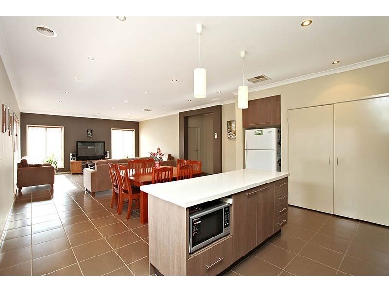 23 Kerford Court, South Morang VIC 3752