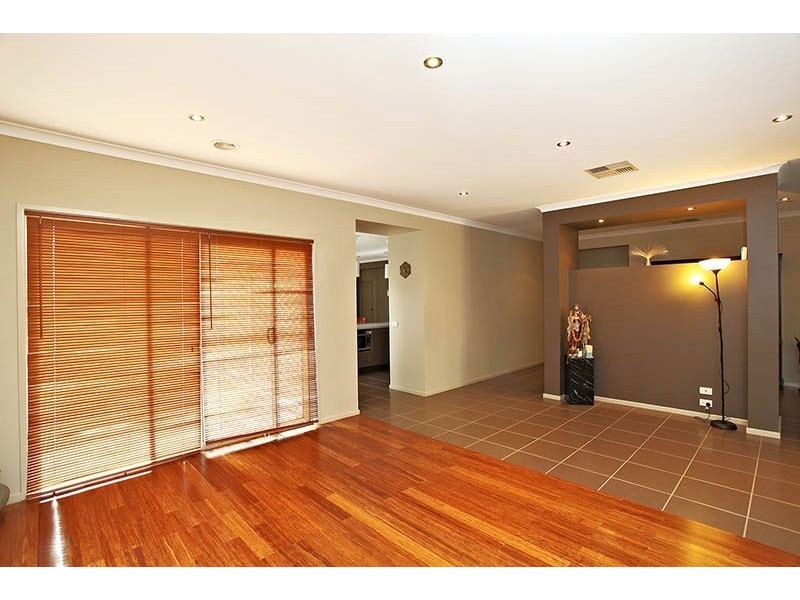 23 Kerford Court, South Morang VIC 3752