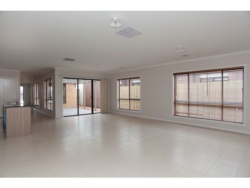 3 Tourmaline Drive, Epping VIC 3076