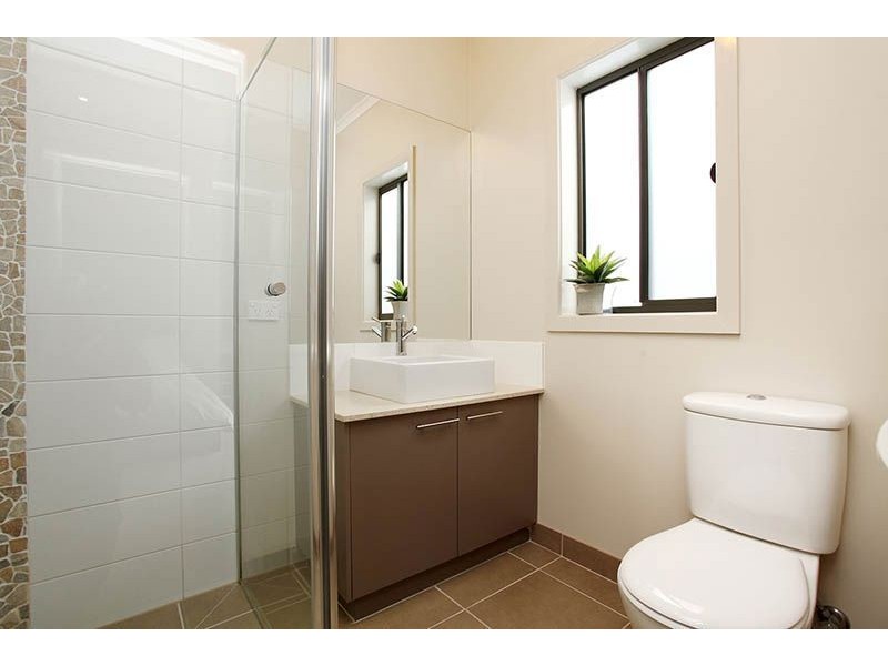 19 Starlight Gardens, Epping VIC 3076