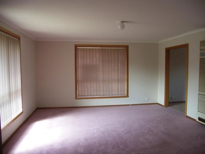 1 Patmore Court, Mill Park VIC 3082