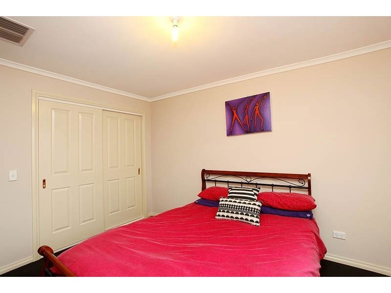 12/90 Edgars Road, Thomastown VIC 3074