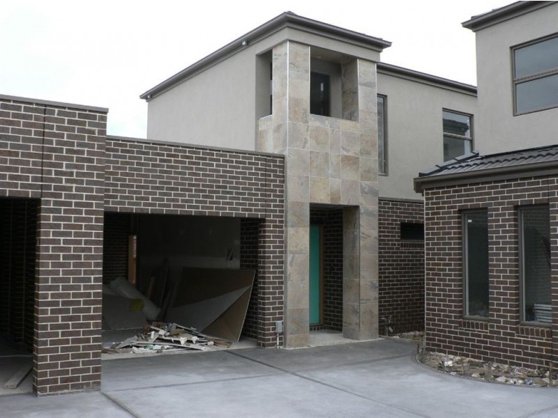 2/9 Kumara Circuit, South Morang VIC 3752