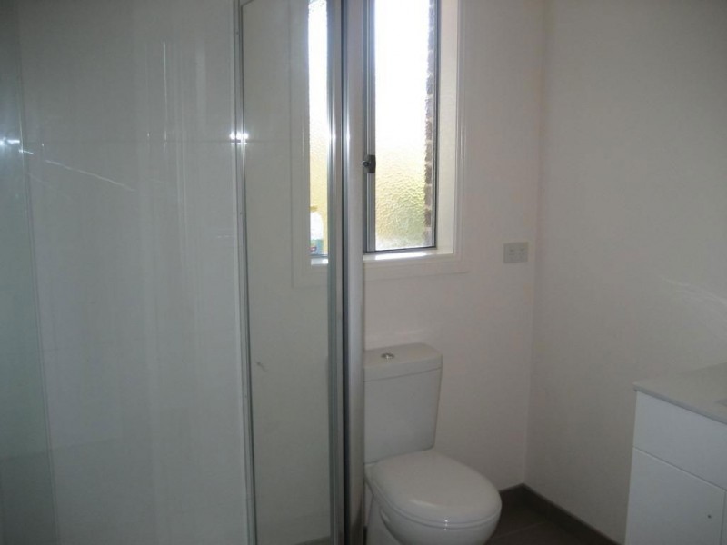 4/2 Hamilton Court, Lalor VIC 3075