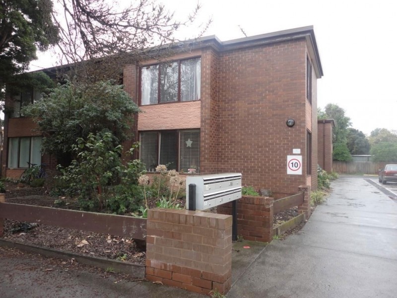 8/10 Newstead Street, Maribyrnong VIC 3032
