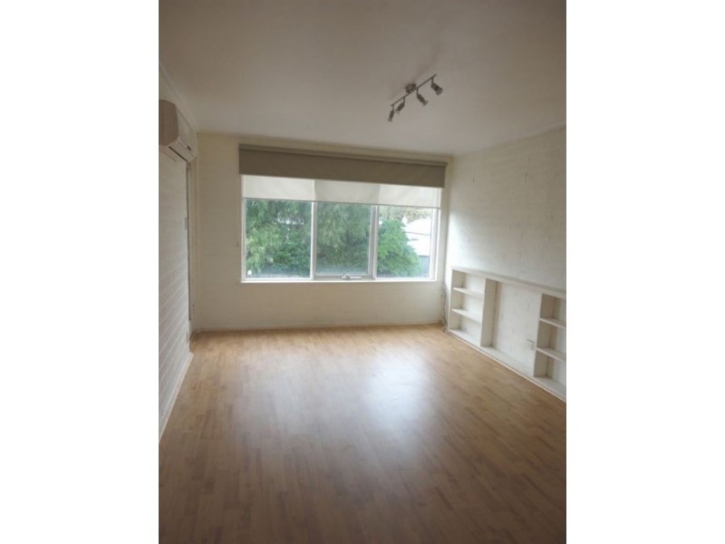 8/10 Newstead Street, Maribyrnong VIC 3032