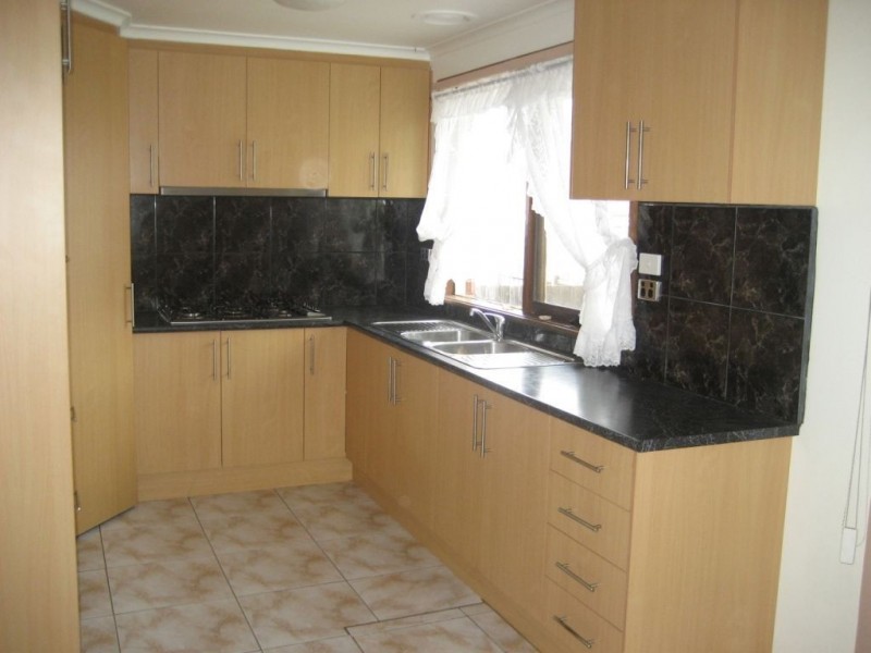 29 Wodonga Crescent, Thomastown VIC 3074