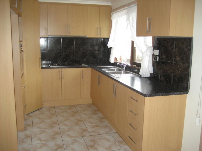 29 Wodonga Crescent, Thomastown VIC 3074