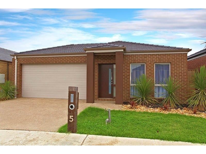 5 Cabarita Crescent, South Morang VIC 3752