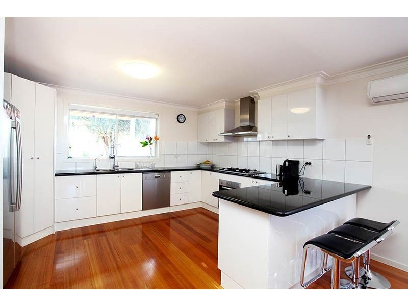 56 Oxford Drive, Thomastown VIC 3074
