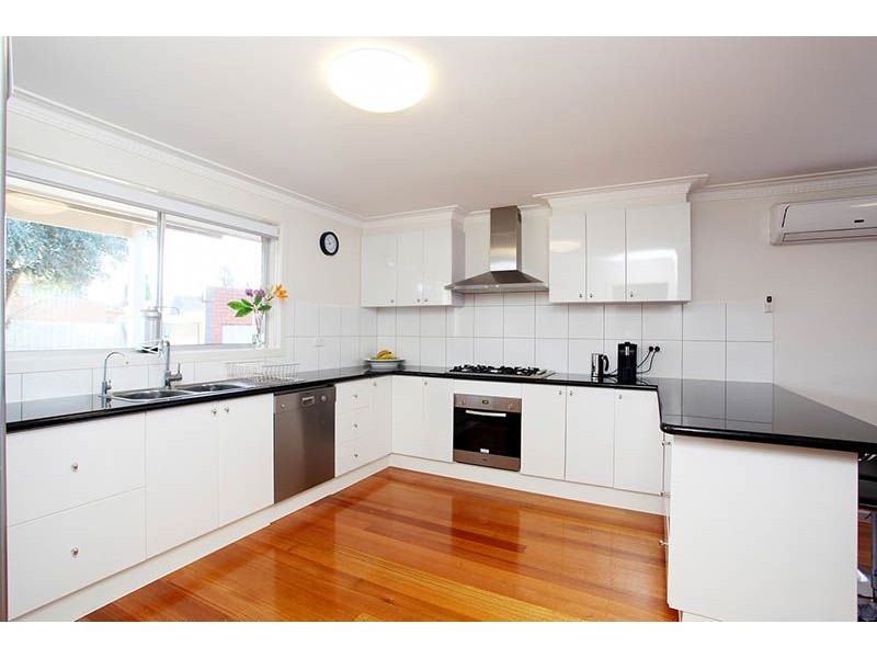 56 Oxford Drive, Thomastown VIC 3074