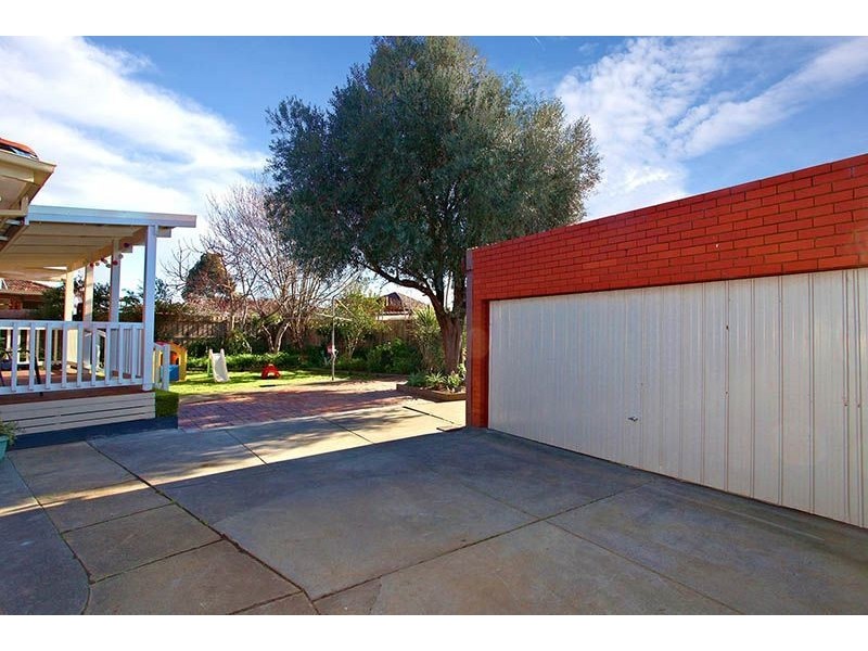 56 Oxford Drive, Thomastown VIC 3074