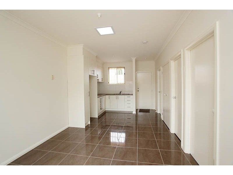 3/23 Midholm Court, Thomastown VIC 3074
