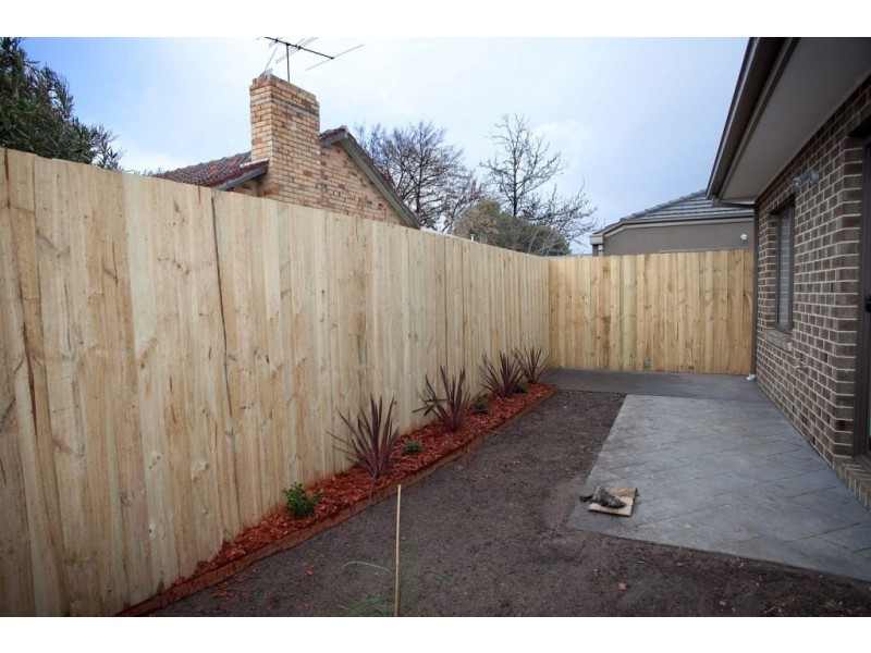 2/19 Poplar Street, Thomastown VIC 3074