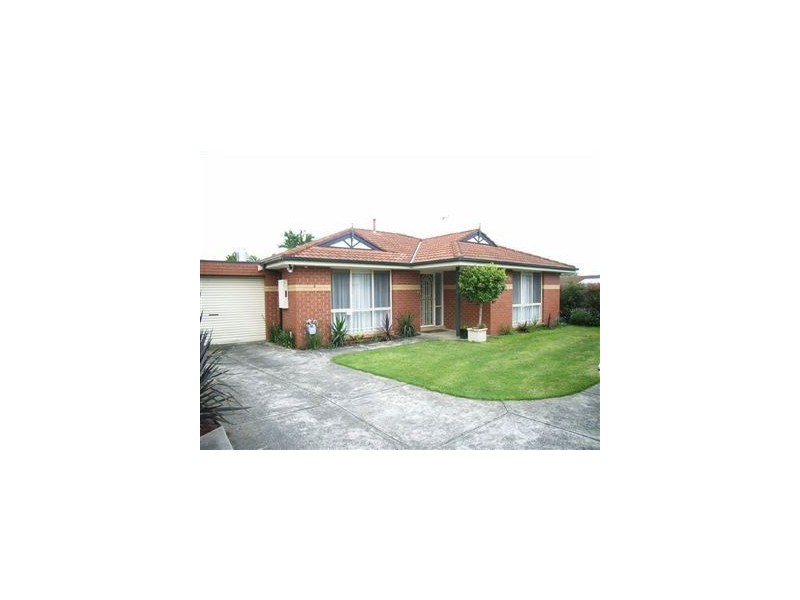 2/96 Alexander Avenue, Thomastown VIC 3074