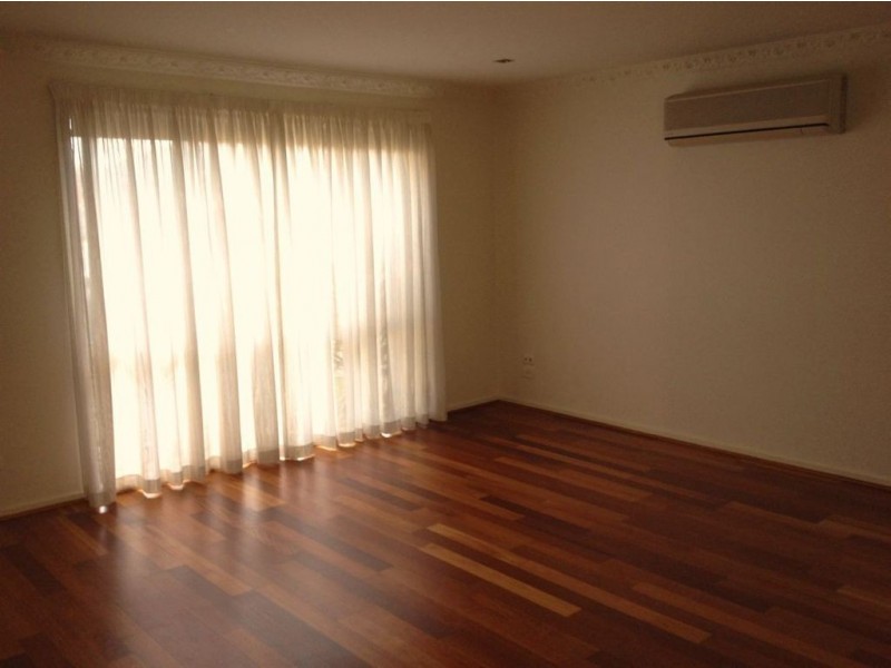 2/96 Alexander Avenue, Thomastown VIC 3074