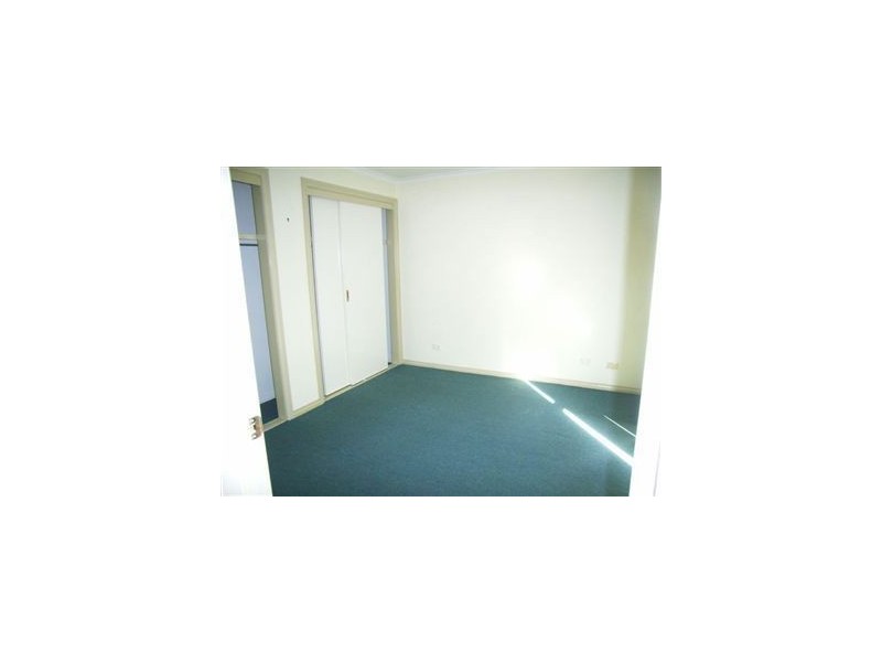 1/22 Network Drive, Lalor VIC 3075