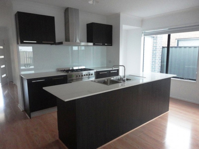 39 Nundroo Crescent, Wollert VIC 3750