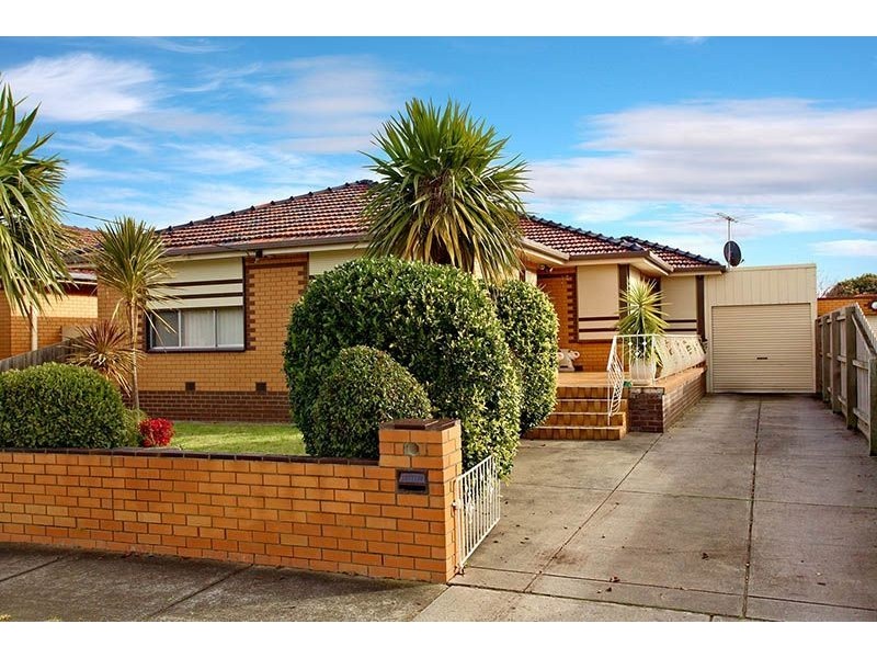 387 Edgars Road, Lalor VIC 3075