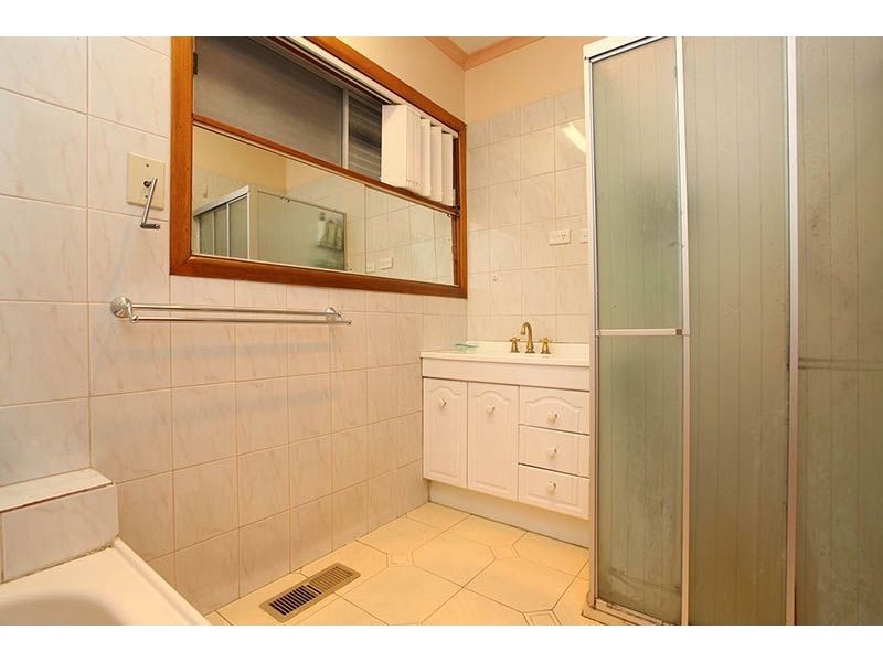 387 Edgars Road, Lalor VIC 3075