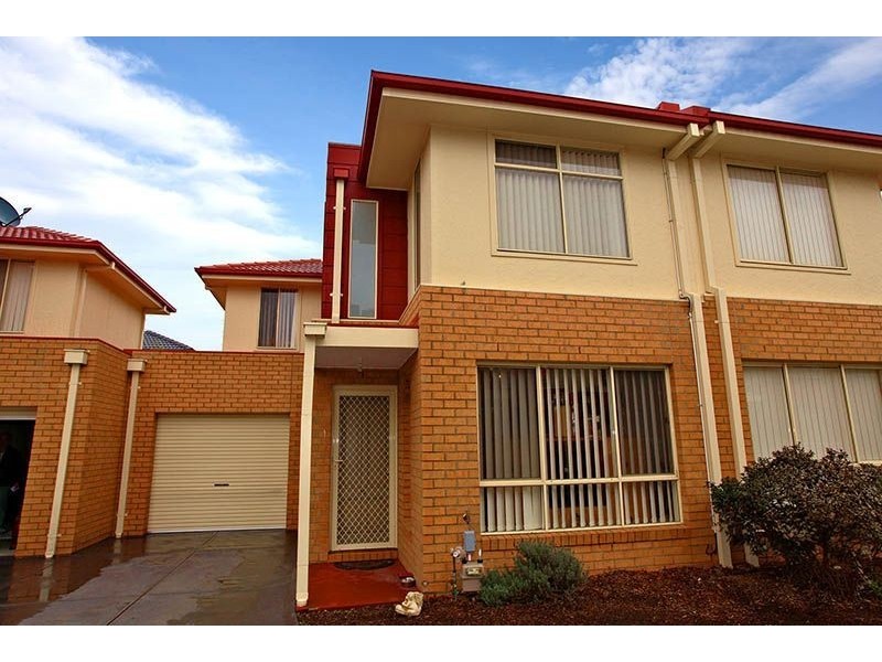 12/90 Edgars Road, Thomastown VIC 3074