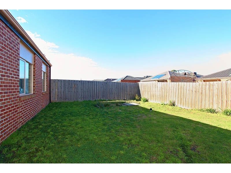 17 Snugburgh Way, Epping VIC 3076